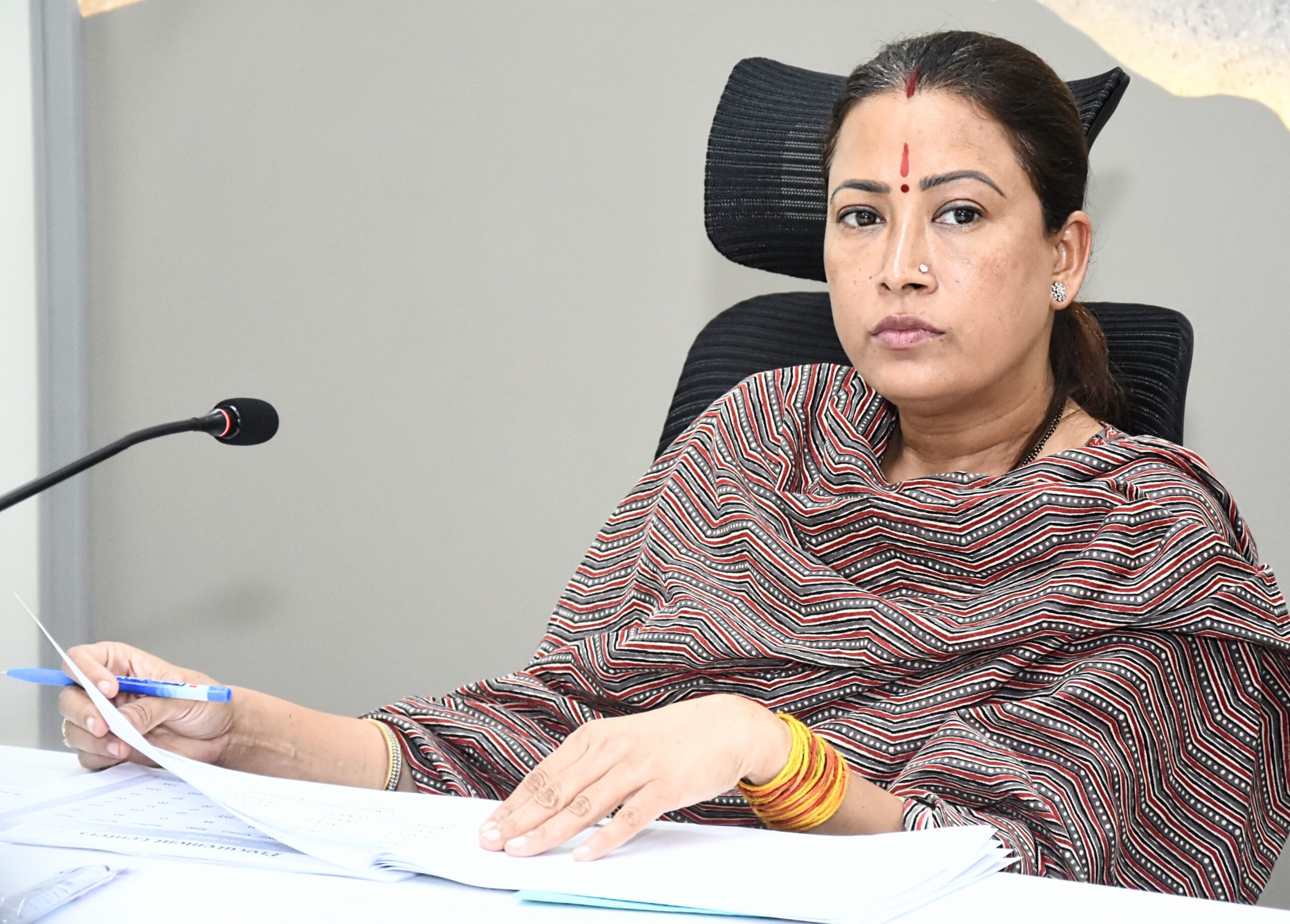 किसानों को 72 घंटे के अंदर मिले फसल का पैसा : रेखा आर्या,धान और मंडुआ खरीद के लिए 600 करोड़ का बजट आवंटित,1 अक्टूबर से शुरू होगी खरीद, विभागीय बैठक में मंत्री ने की समीक्षा7.50 एलएमटी है धान खरीद का लक्ष्य।